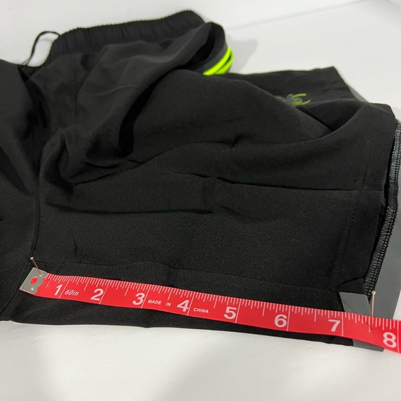 SPYDER MEN'S ACTIVE WEAR,BLACK W/2 POCKETS W/YELLOW ZIPPER,LOGO DIFFERENT SHADES - Picture 15 of 15